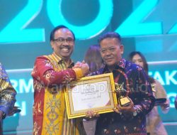 Momen Ultah ke-55 tahun Arita Apolina, Sanggau dapat Penghargaan dari Perpusnas RI